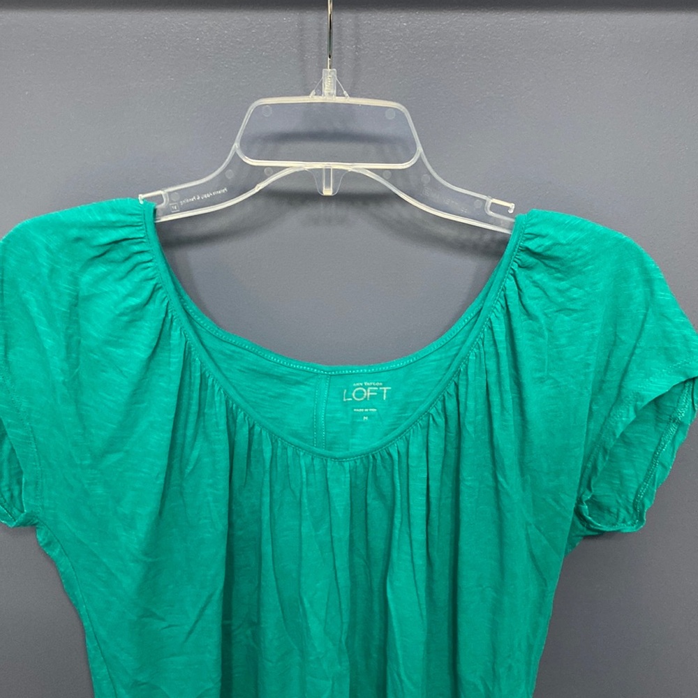 Women’s Loft Blouse Size Medium